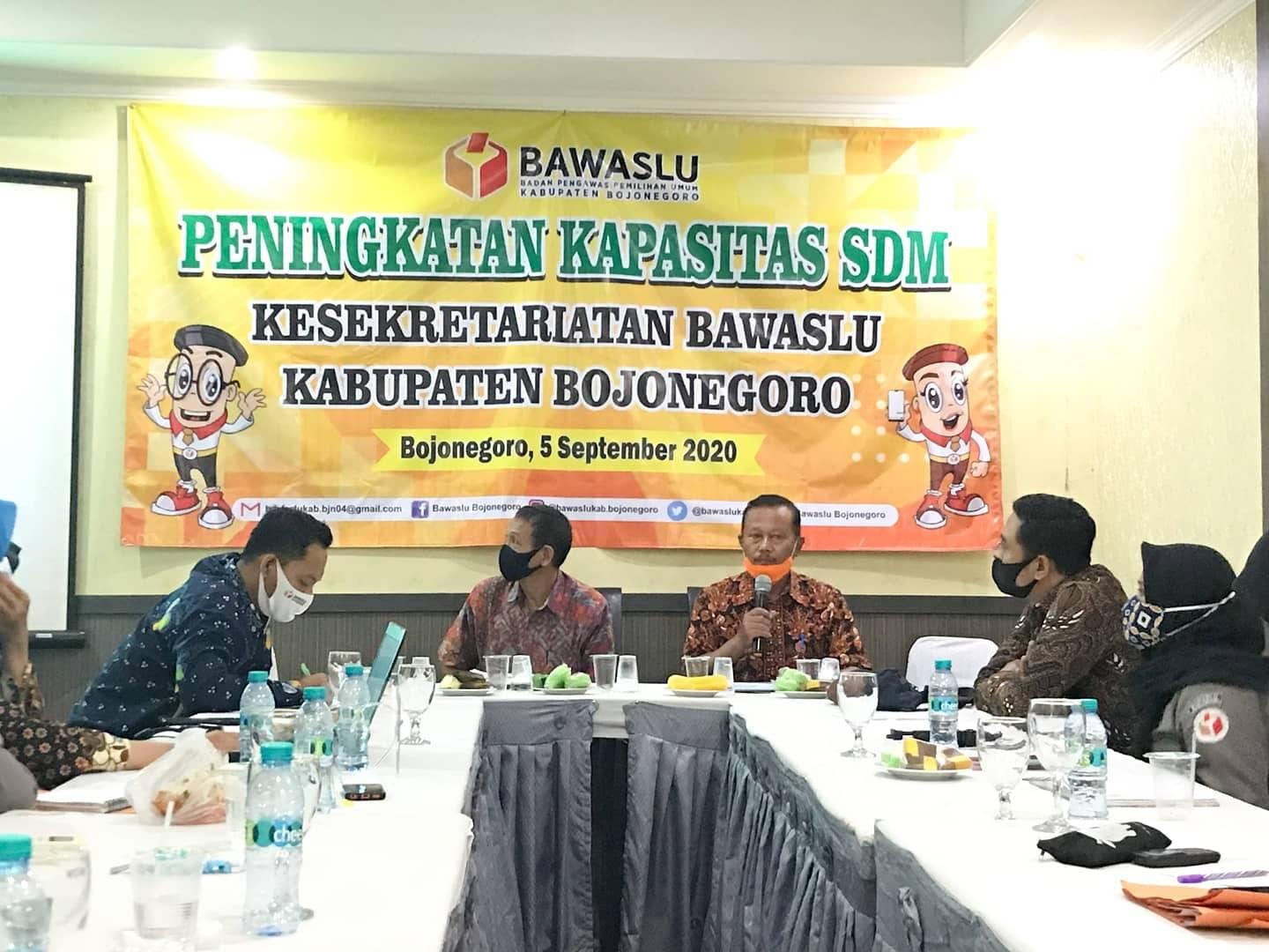 Peningkatan Kualitas SDM di Bawaslu Bojonegoro _ Pengelolaan Kearsipan
