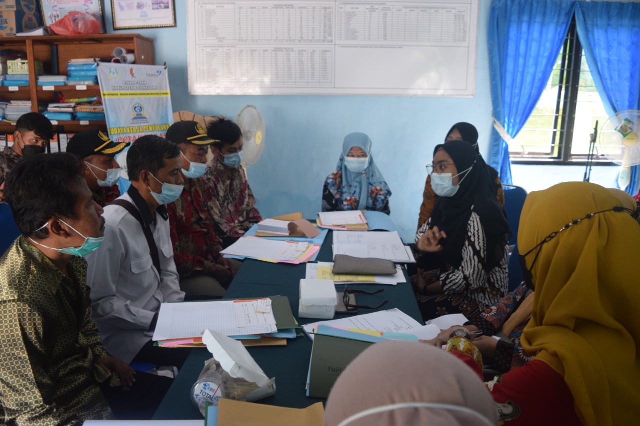 Pembinaan Kearsipan Desa - Desa di Kecamatan Trucuk Tahun 2021