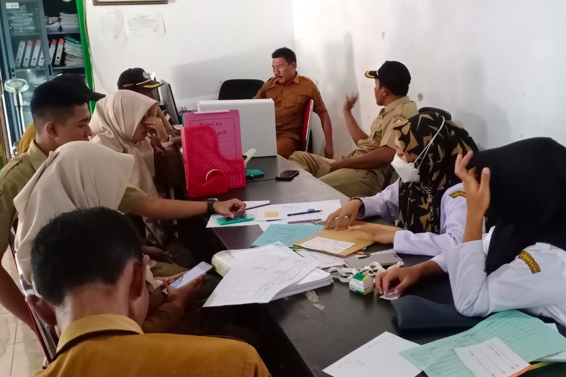 Pembinaan Kearsipan di Kantor Desa Banjaranyar Tahun 2022