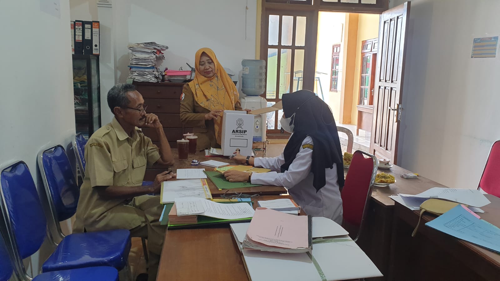 Pembinaan Kearsipan di Desa Sekaran Kec. Balen