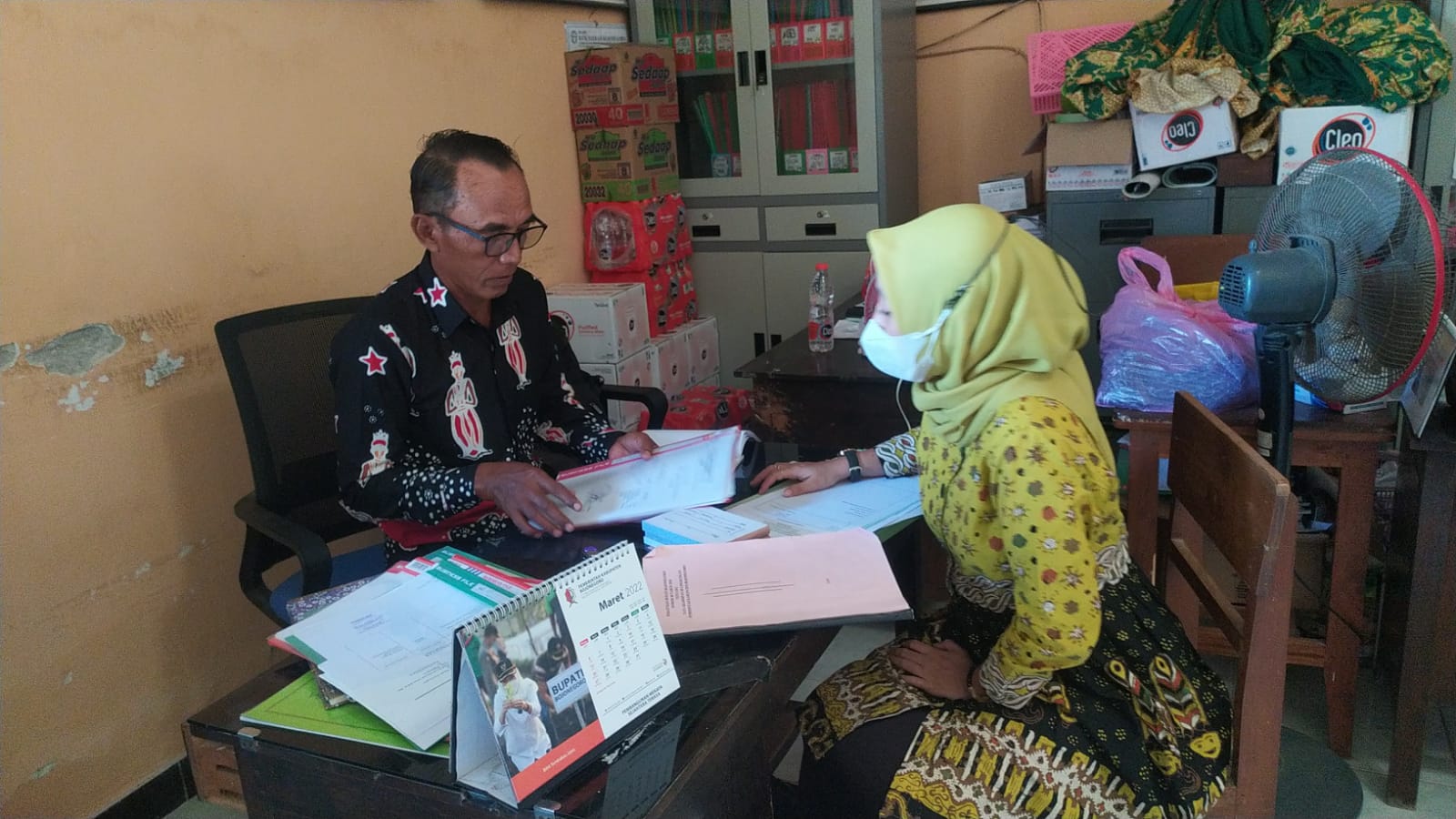 Pembinaan Kearsipan di Desa Bakung Kec. Kanor
