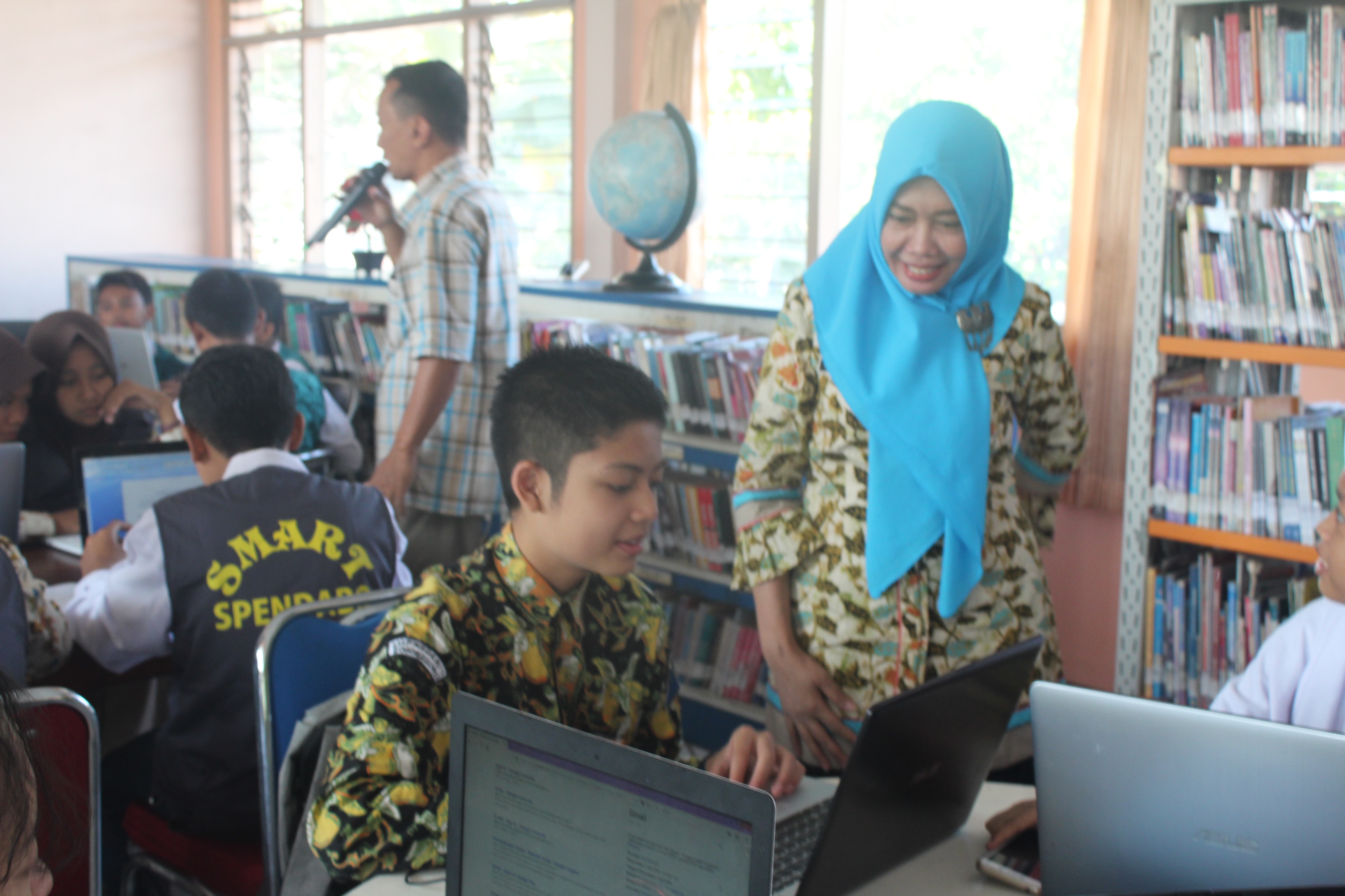 Literasi Digital dan Kelas Menulis tingkat SMP