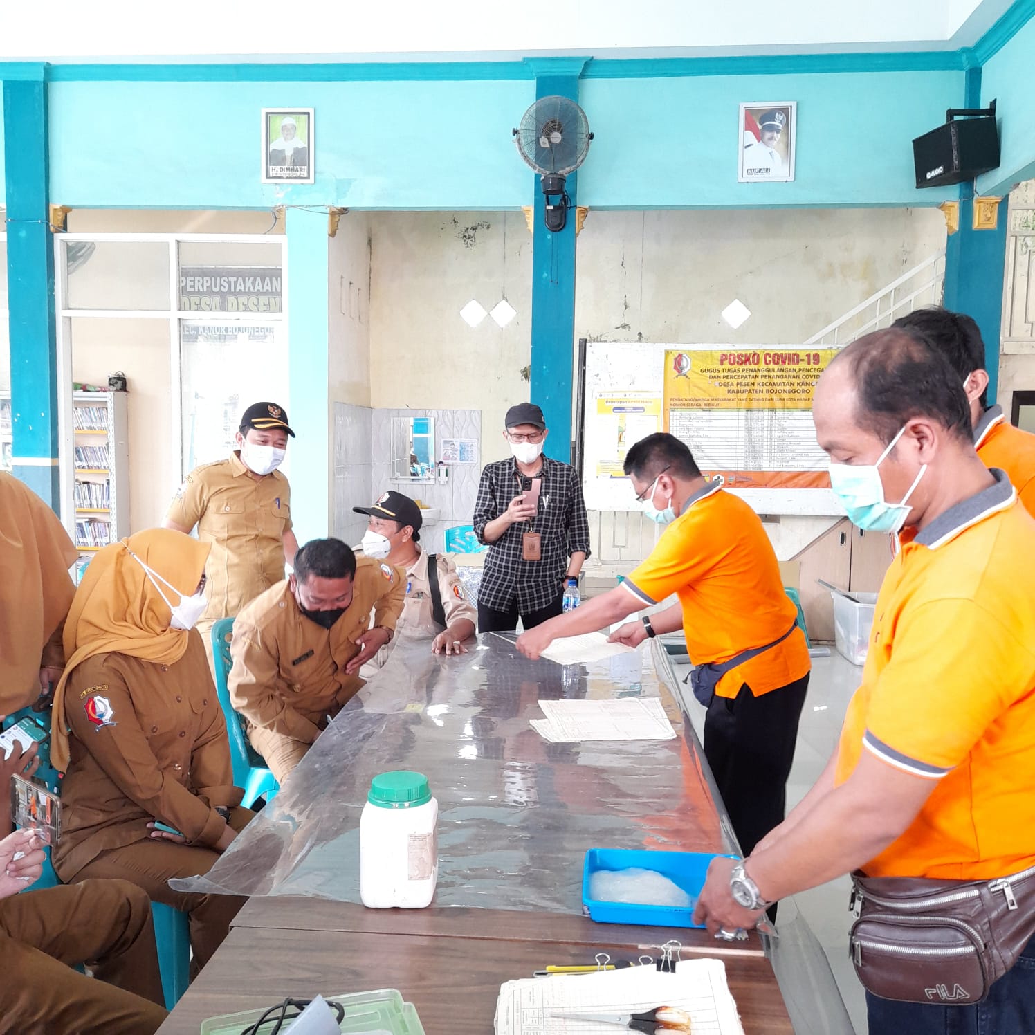 Pelatihan Tentang Restorasi Arsip Desa
