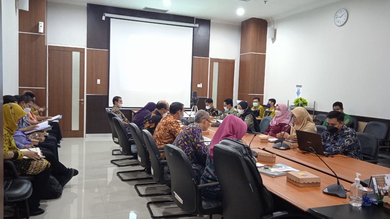 Pembahasan RAPERDA Penyelenggaraan Kearsipan